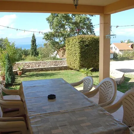 Fuer 6 Personen Ca 75 Qm In Njivice, Kvarner Bucht Krk Apartment *